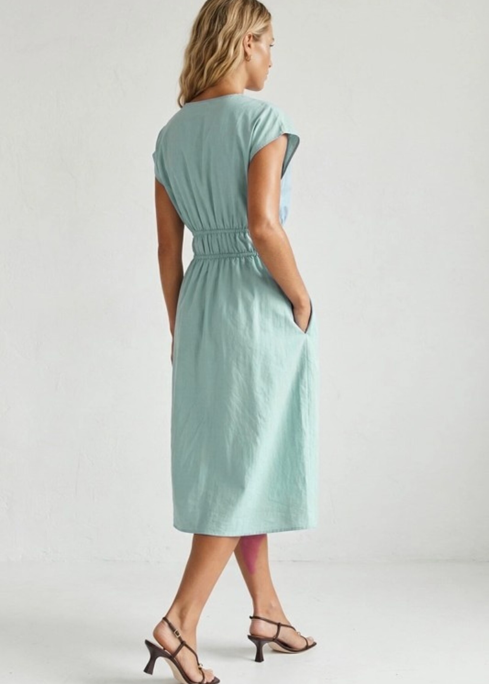 Buckle front midi dress