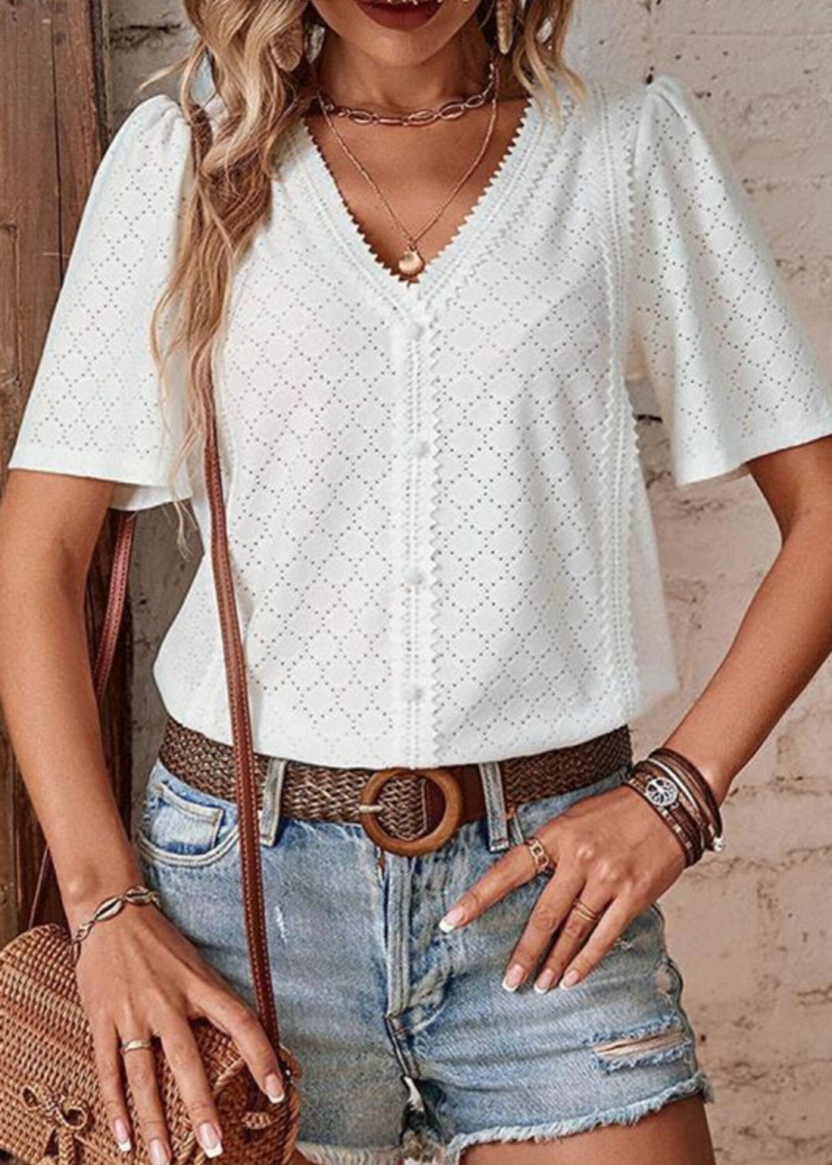 Eyelet V neck Tee +3 colors