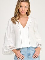 Lace trim flare sleeve