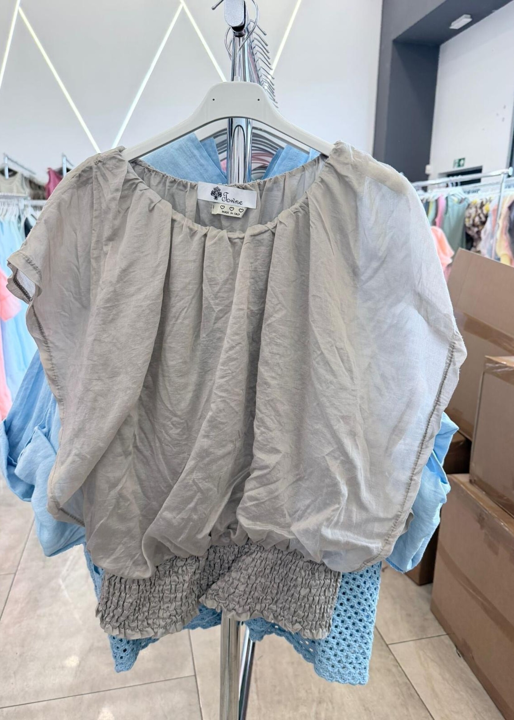Banded hem blouse +3 colors