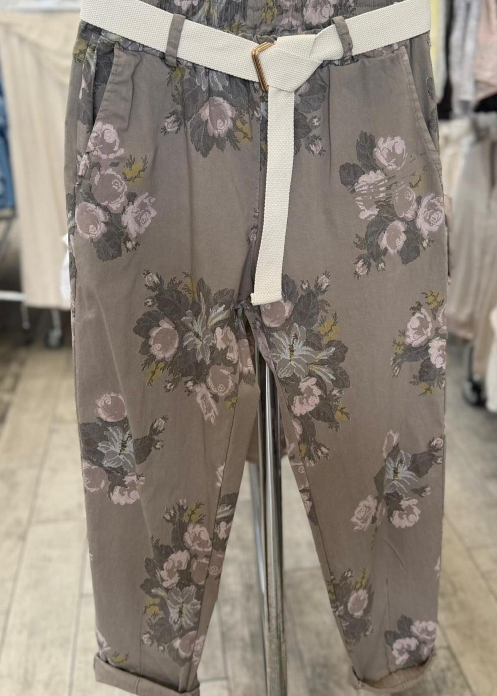 Floral jogger