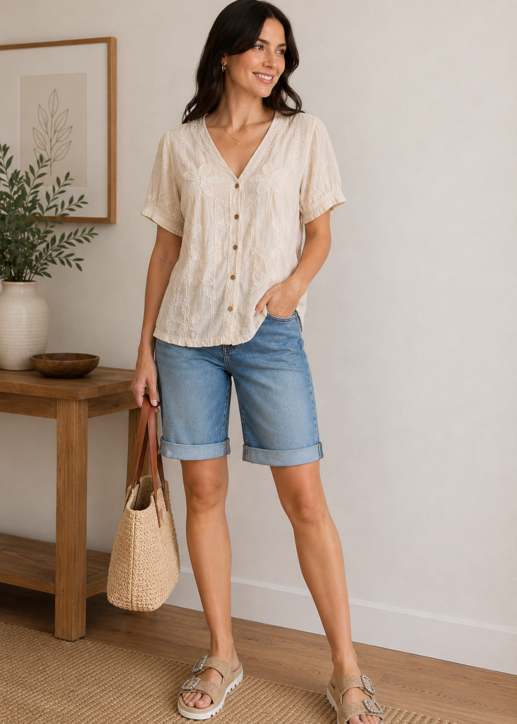 Tonal embroidered top +2 colors