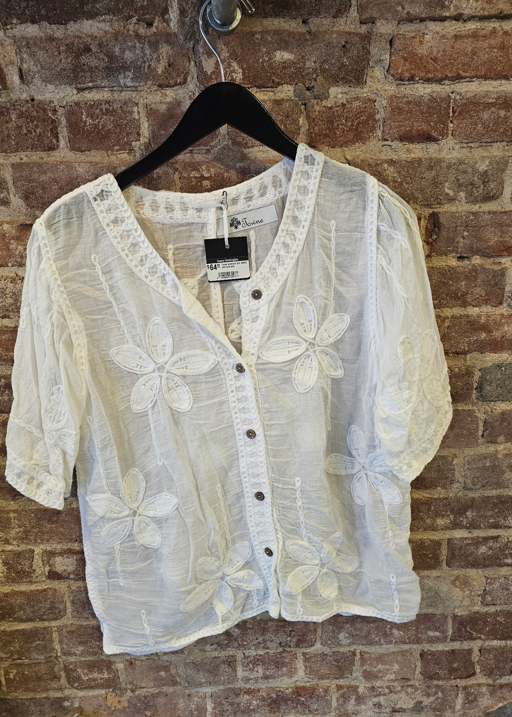 Tonal embroidered top +2 colors