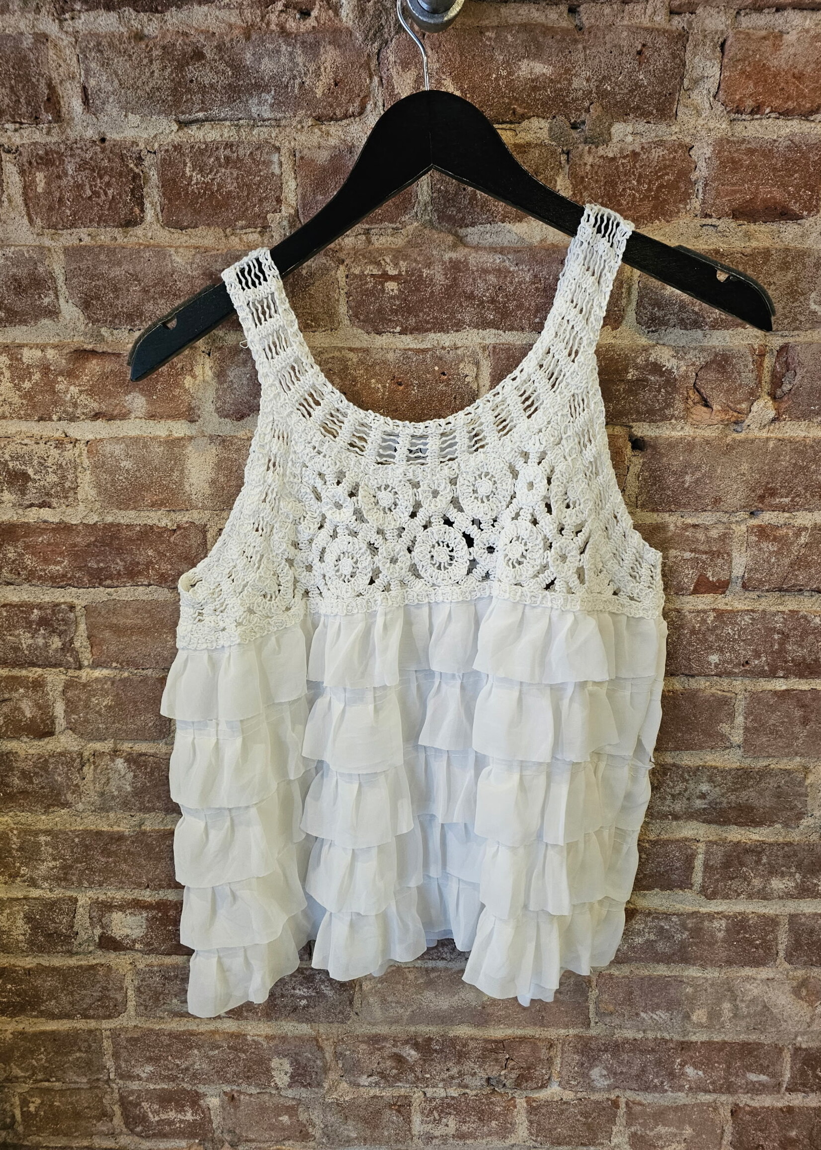 Layered ruffle crochet top +2 colors