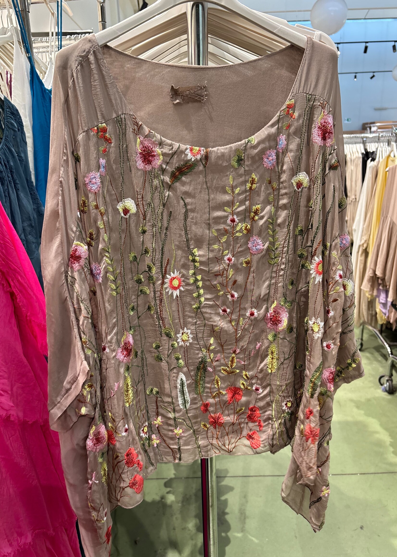 Floral blouse +2 colors