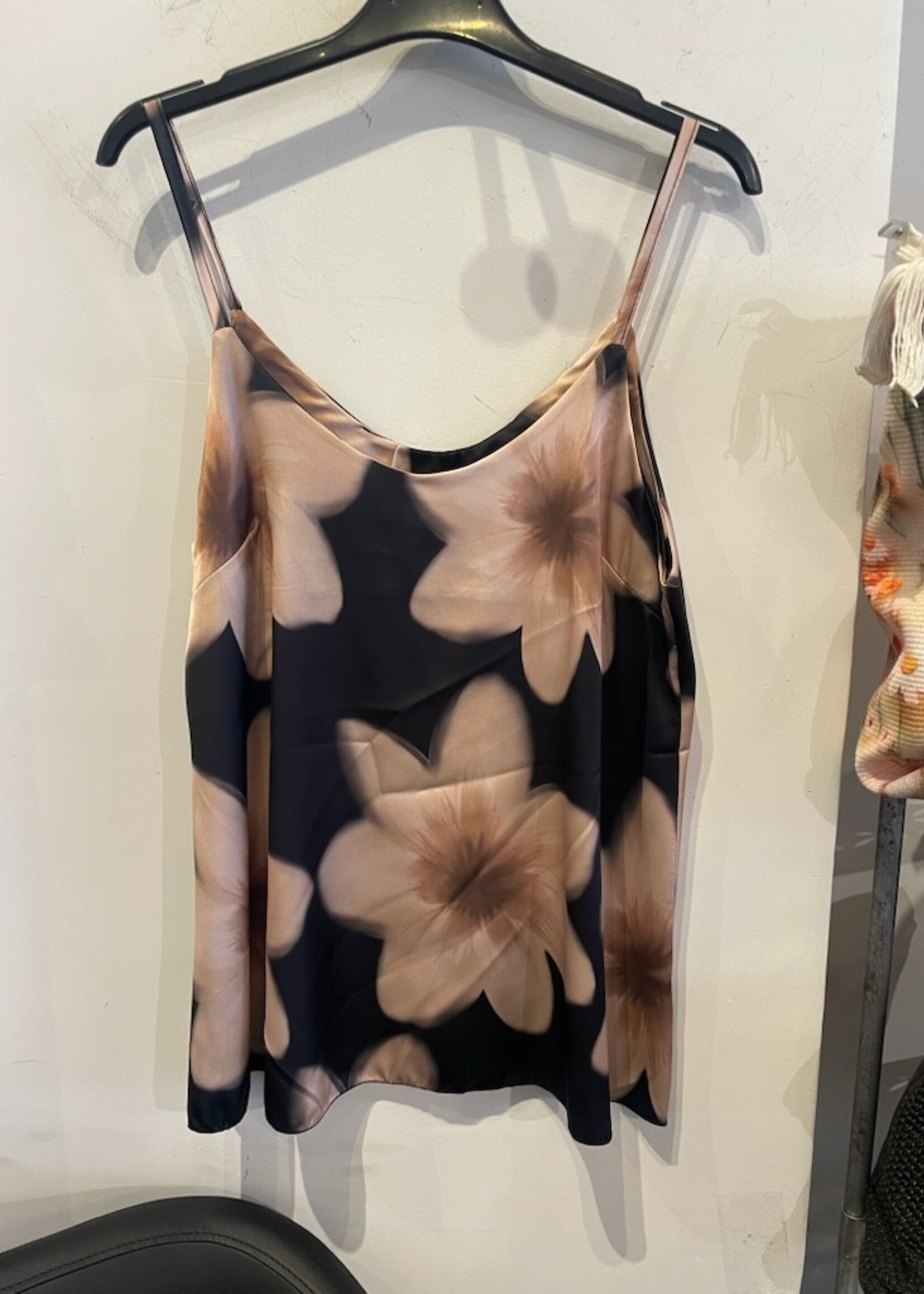Big flower cami +4 colors