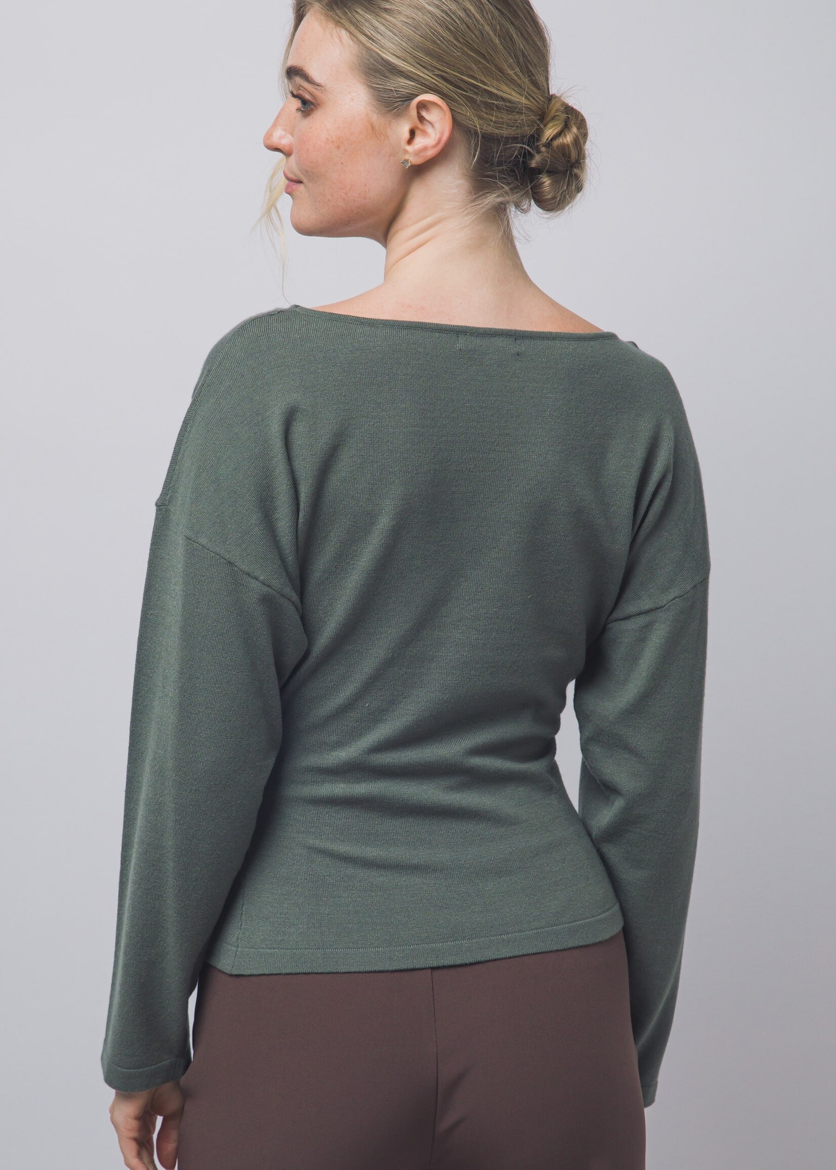 Ruched brooch top +3 colors