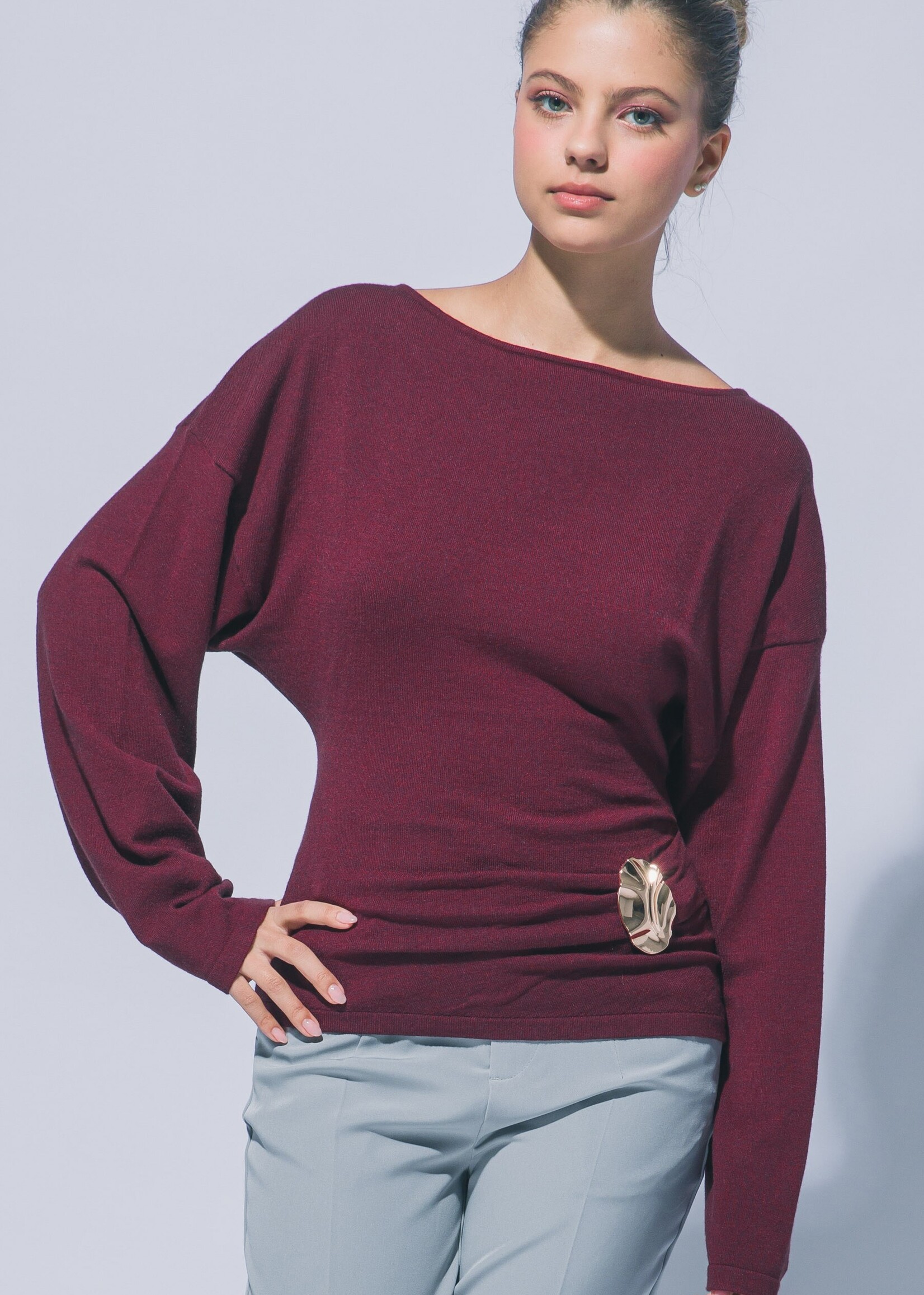 Ruched brooch top +3 colors