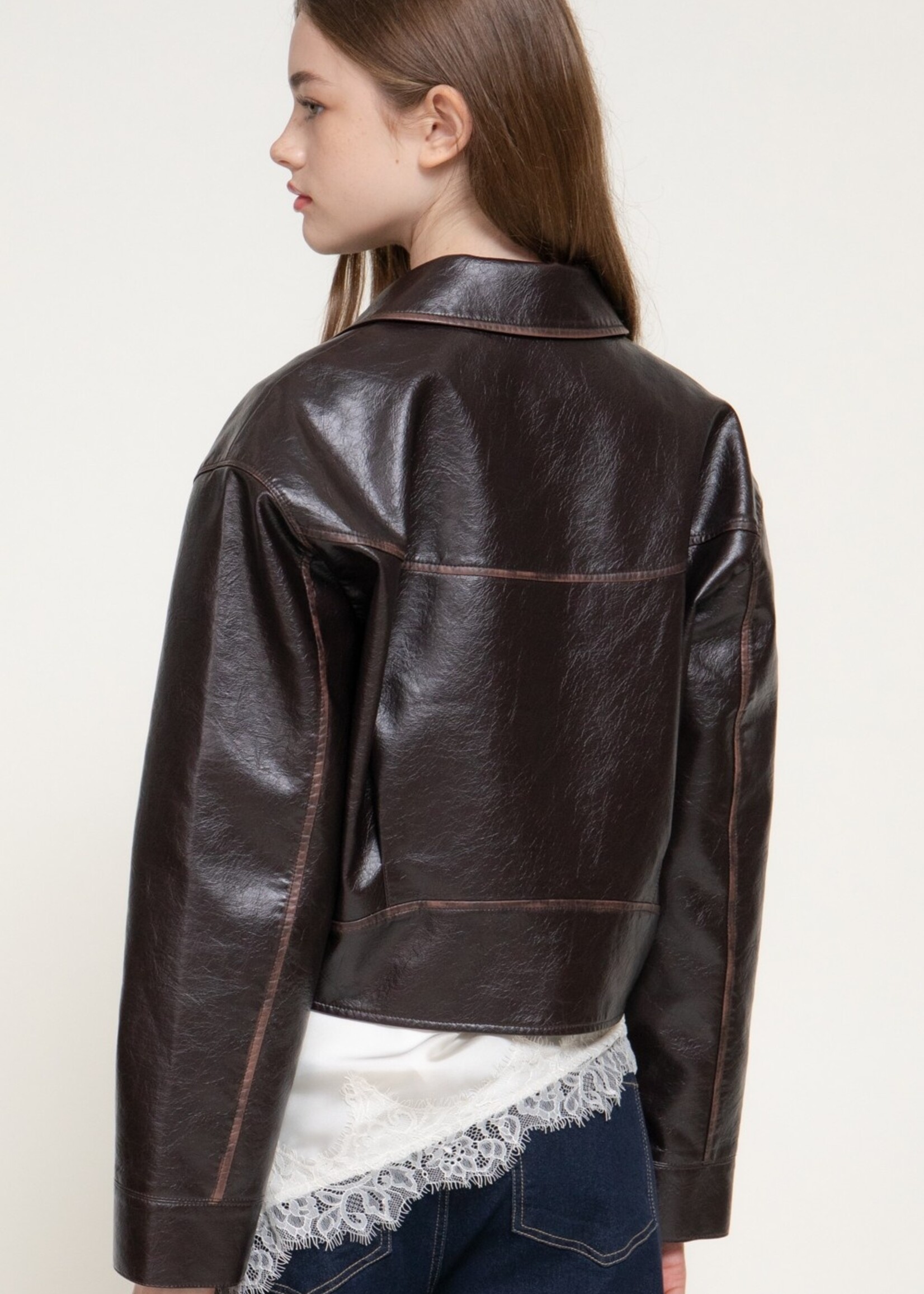 Contrast stitch leather jacket