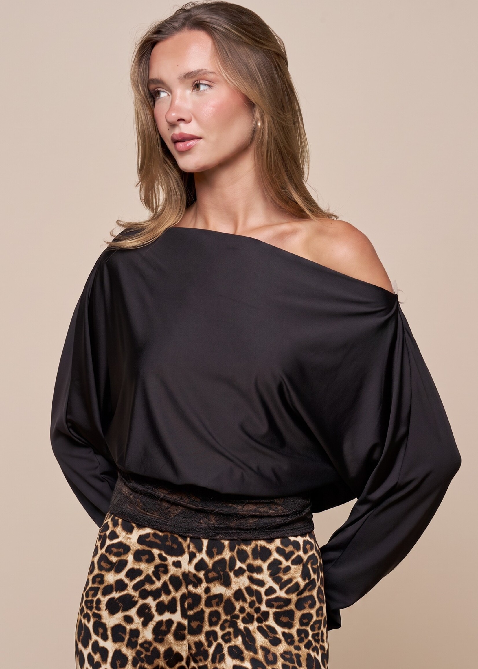 Lace hem off shoulder top