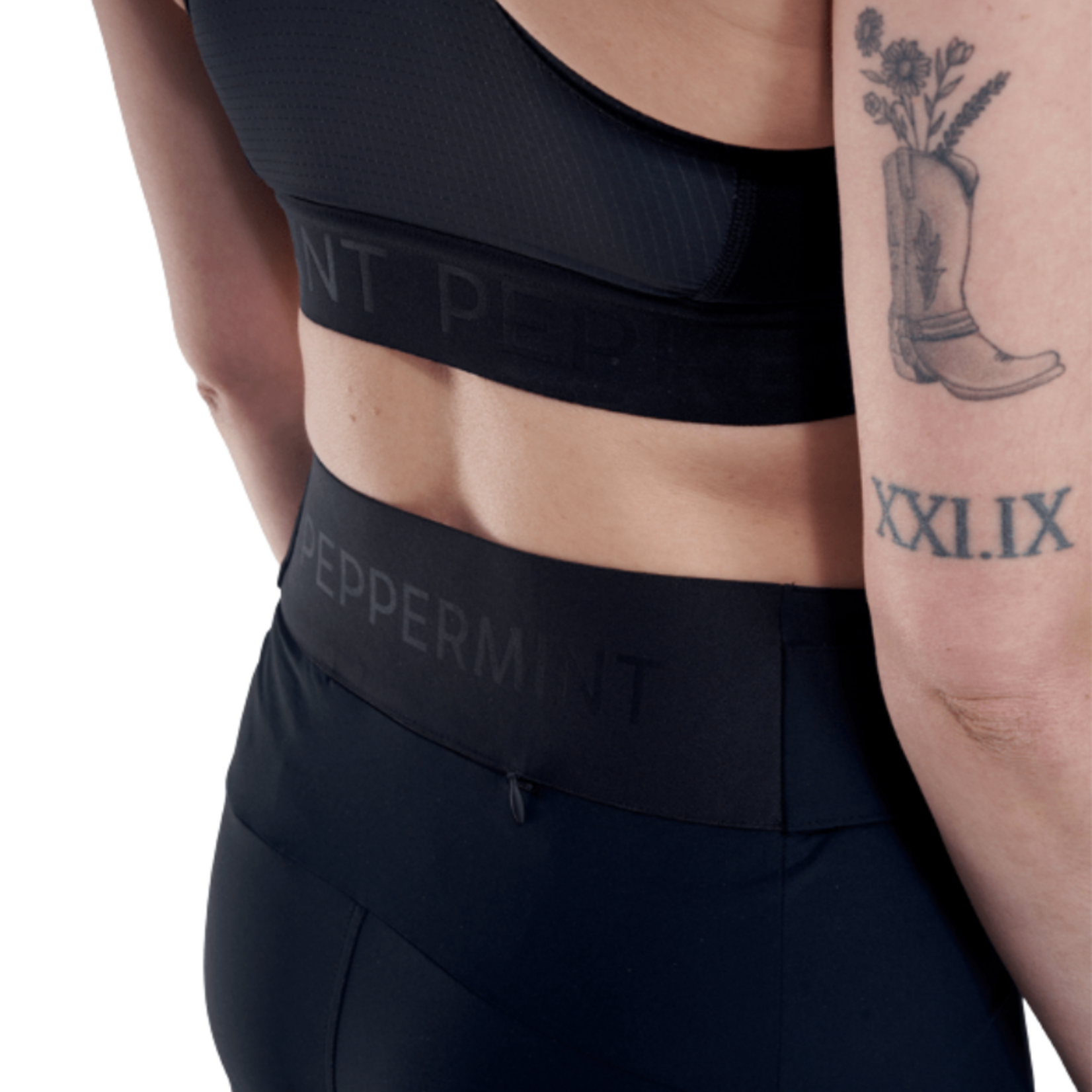 Peppermint Peppermint Signature Tech Short '26