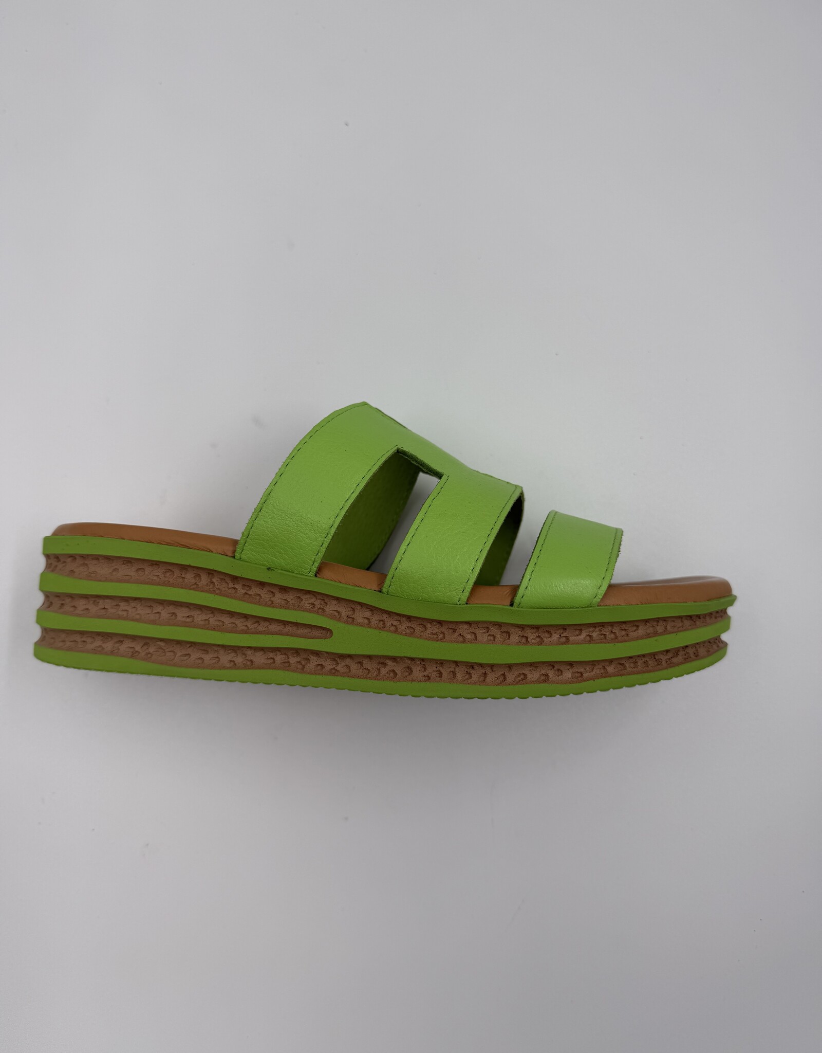 DJANGO ANDJULIETTE COPINGS