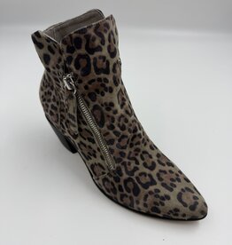 DJANGO ANDJULIETTE JAZZYA LEOPARD