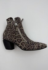 DJANGO ANDJULIETTE JAZZYA LEOPARD