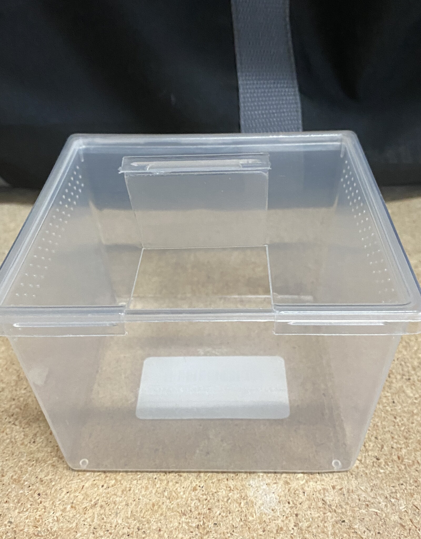 Pro-Kal PRO-KAL Square Punched Deli Container with Lid