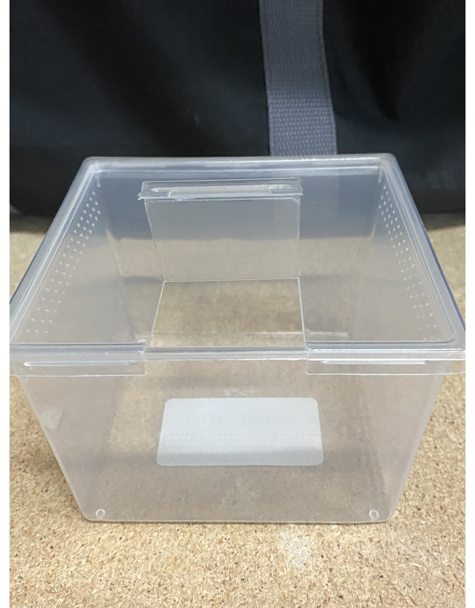 Pro-Kal PRO-KAL Square Punched Deli Container with Lid