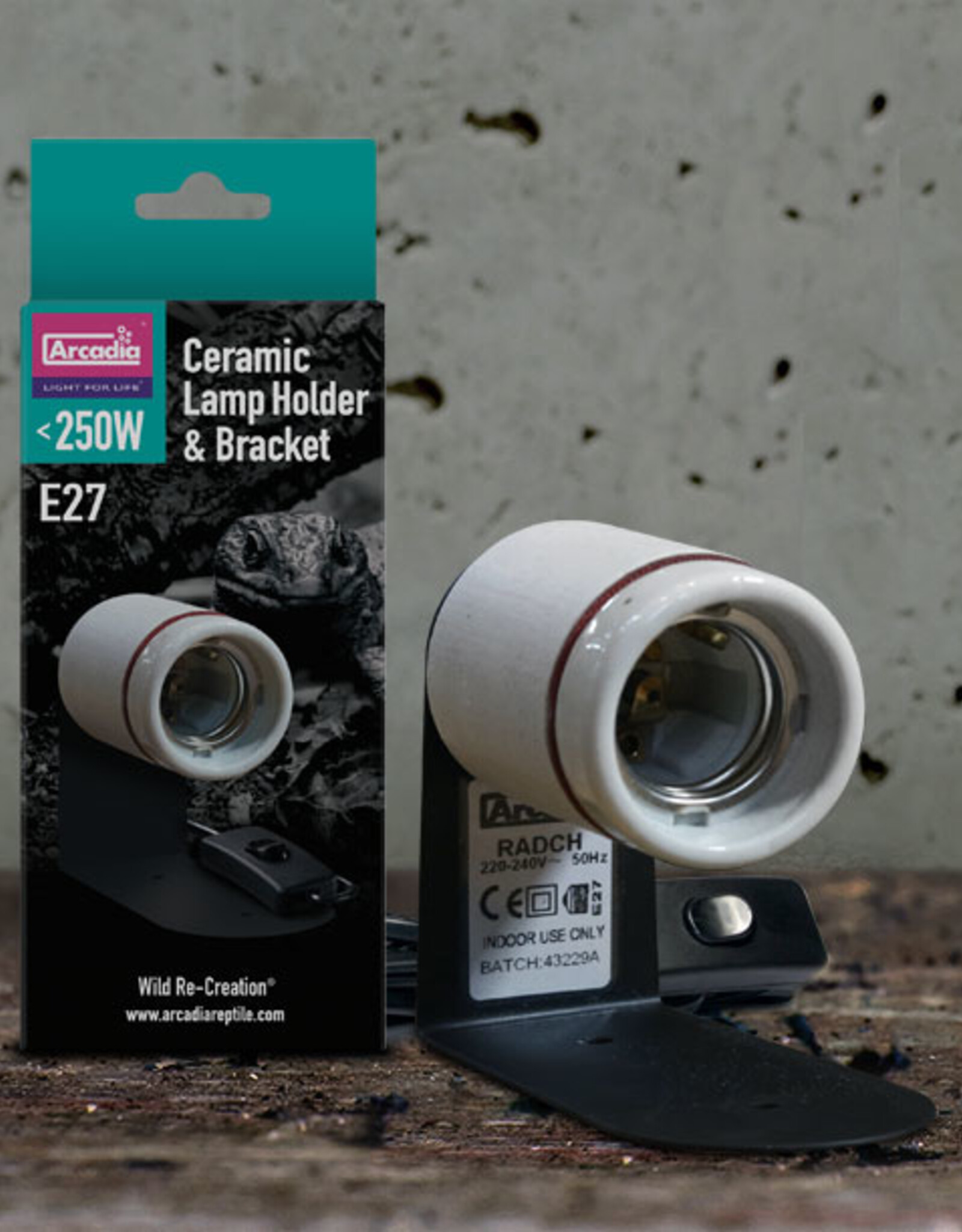 Arcadia ARCADIA Lamp Pro Ceramic Lamp Holder & Bracket up to 250 watt