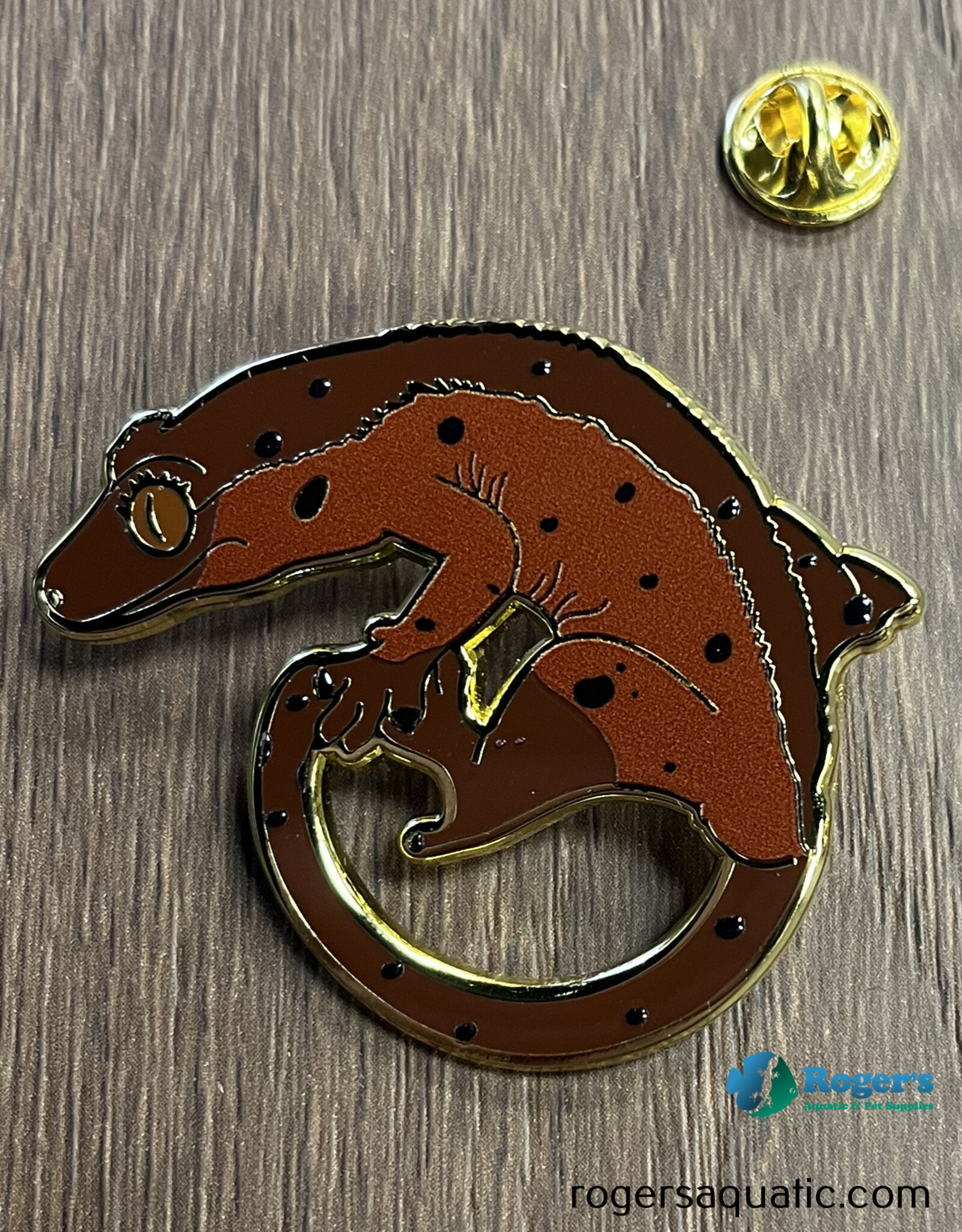 Roger's Aquatics Roger's Aquatics Enamel Pin - Crested Gecko