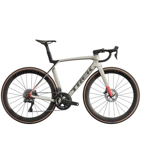 Trek Madone SL 7 Gen 8 Matte Lunar Silver