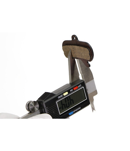 SRAM Disc Brake Pad Spacer - Maven Ultimate / Silver / Bronze (black) each