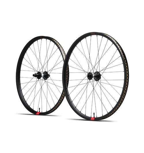 Reserve RSV 30 HD AL MX Hubs: DT 350 6 Bolt  XD Hub  Spacing:  Front 15x110  Rear 12x148