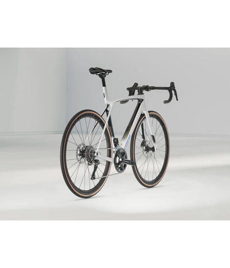 Trek Madone SL 6 Gen 8 White Prismatic