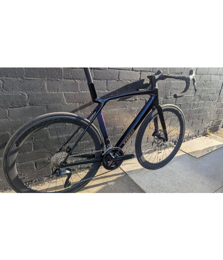 Trek Madone SL 6 Gen 8 Dark Star Custom Build, size ML only.!