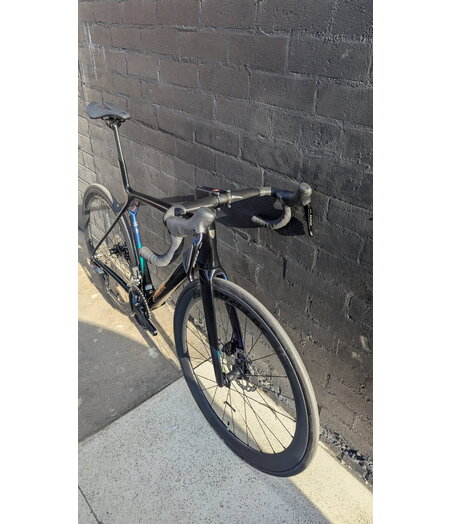 Trek Madone SL 6 Gen 8 Dark Star Custom Build, size ML only.!