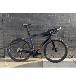 Trek Madone SL 6 Gen 8 Dark Star Custom Build, size ML only.!