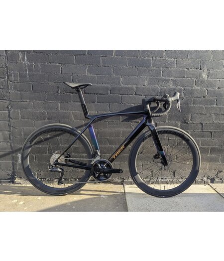 Trek Madone SL 6 Gen 8 Dark Star Custom Build, size ML only.!