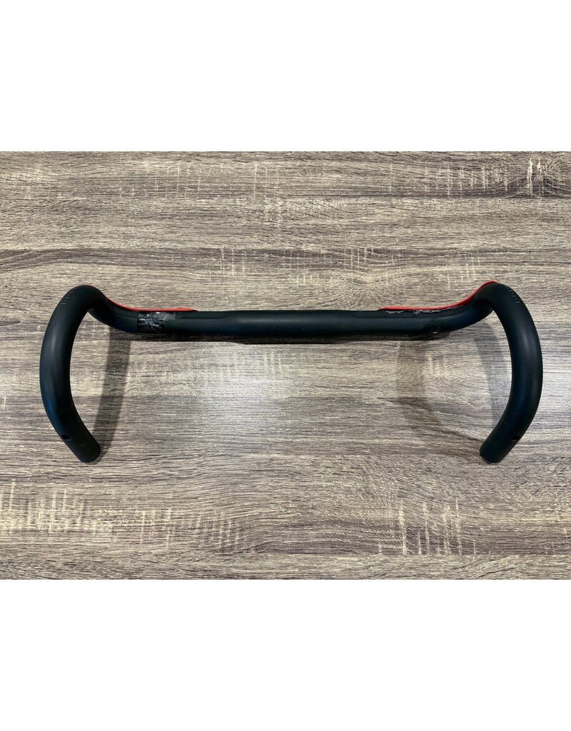 ボントレガー Pro IsoCore VR-SF　380 Bontrager Pro IsoCore VR-SF Road Handlebar - Trek Bikes