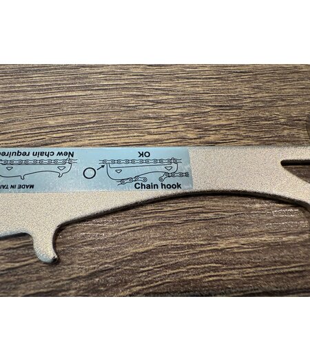 Shimano Chain Wear Indicator / Checker Tool & Chain Hook