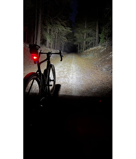 Magene Antares 1600 Smart Headlight