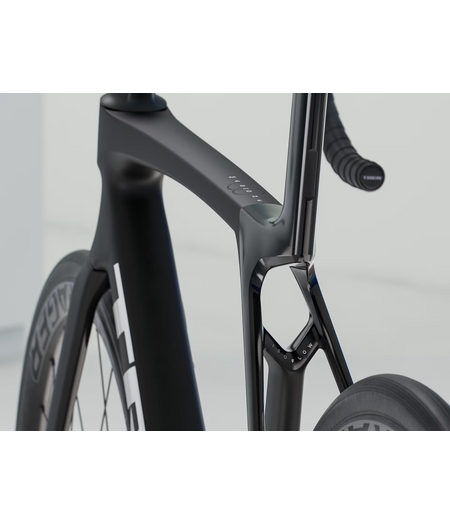 Trek Madone SL 6 Gen 8 Matte Dark Web, size Medium only.!