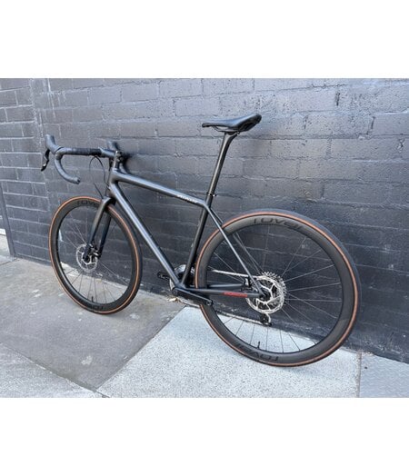 Specialized Aethos Comp (Ex-Demo) - Rival eTap AXS Satin Carbon/Teal Tint Fade/Flake Silver, size 54cm