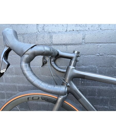 Specialized Aethos Comp (Ex-Demo) - Rival eTap AXS Satin Carbon/Teal Tint Fade/Flake Silver, size 54cm