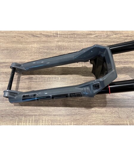 RockShox *USED* ZEB Ultimate Charger 3 RC2 29 Boost 15x110 170mm Grey Satin  - Steerer tube length 172mm