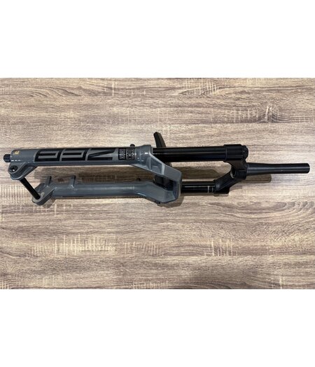 RockShox *USED* ZEB Ultimate Charger 3 RC2 29 Boost 15x110 170mm Grey Satin  - Steerer tube length 172mm