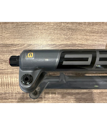 RockShox *USED* ZEB Ultimate Charger 3 RC2 29 Boost 15x110 170mm Grey Satin  - Steerer tube length 172mm