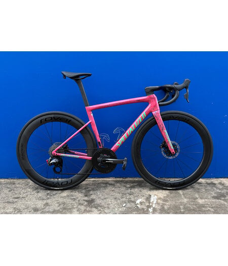 Specialized *USED* Tarmac SL8 Pro Custom Build SRAM Force / Classified Hub Gloss Carbon / Metallic Vivid Pink Strata / Electric Green, size 54cm