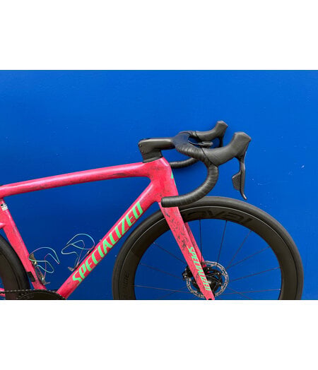 Specialized *USED* Tarmac SL8 Pro Custom Build SRAM Force / Classified Hub Gloss Carbon / Metallic Vivid Pink Strata / Electric Green, size 54cm