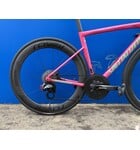 Specialized *USED* Tarmac SL8 Pro Custom Build SRAM Force / Classified Hub Gloss Carbon / Metallic Vivid Pink Strata / Electric Green, size 54cm