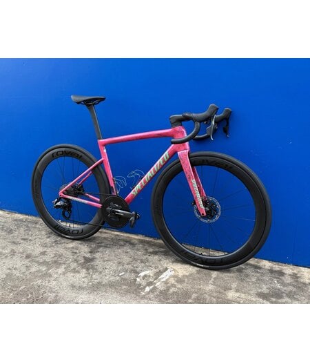 Specialized *USED* Tarmac SL8 Pro Custom Build SRAM Force / Classified Hub Gloss Carbon / Metallic Vivid Pink Strata / Electric Green, size 54cm