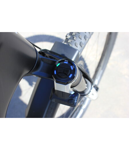 Specialized *USED* S-Works Epic 8 Satin Carbon / Metallic White Silver, size Medium