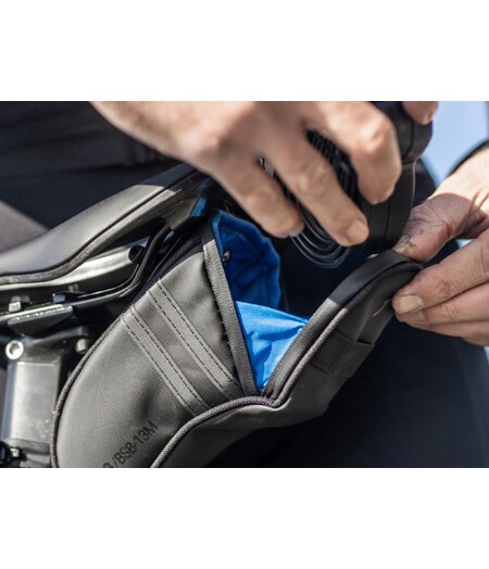 BBB Saddle Bag CurvePack Reflect - Medium