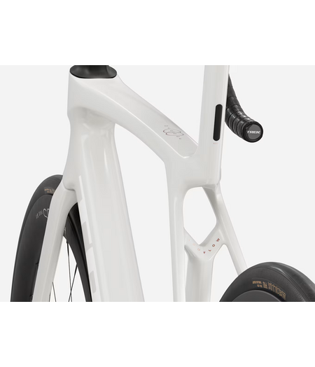 Trek Madone SL 7 Gen 8 Era White