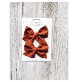 Wild and Free Design Co. Cinnamon Swiss Dot Pigtail Bow Set