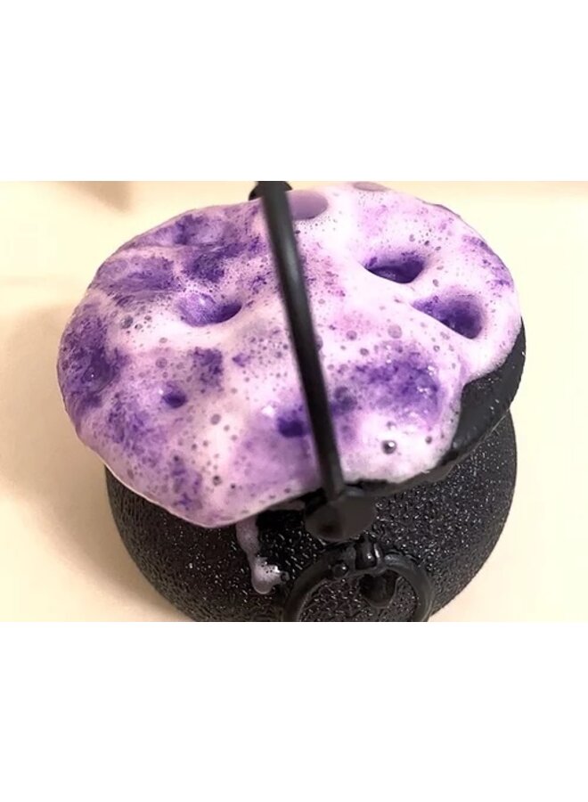 Cauldron Bath Bomb