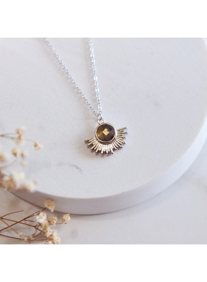 Loxley Labradorite Sun Necklace