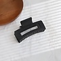 Medium Matte Claw Clip Black